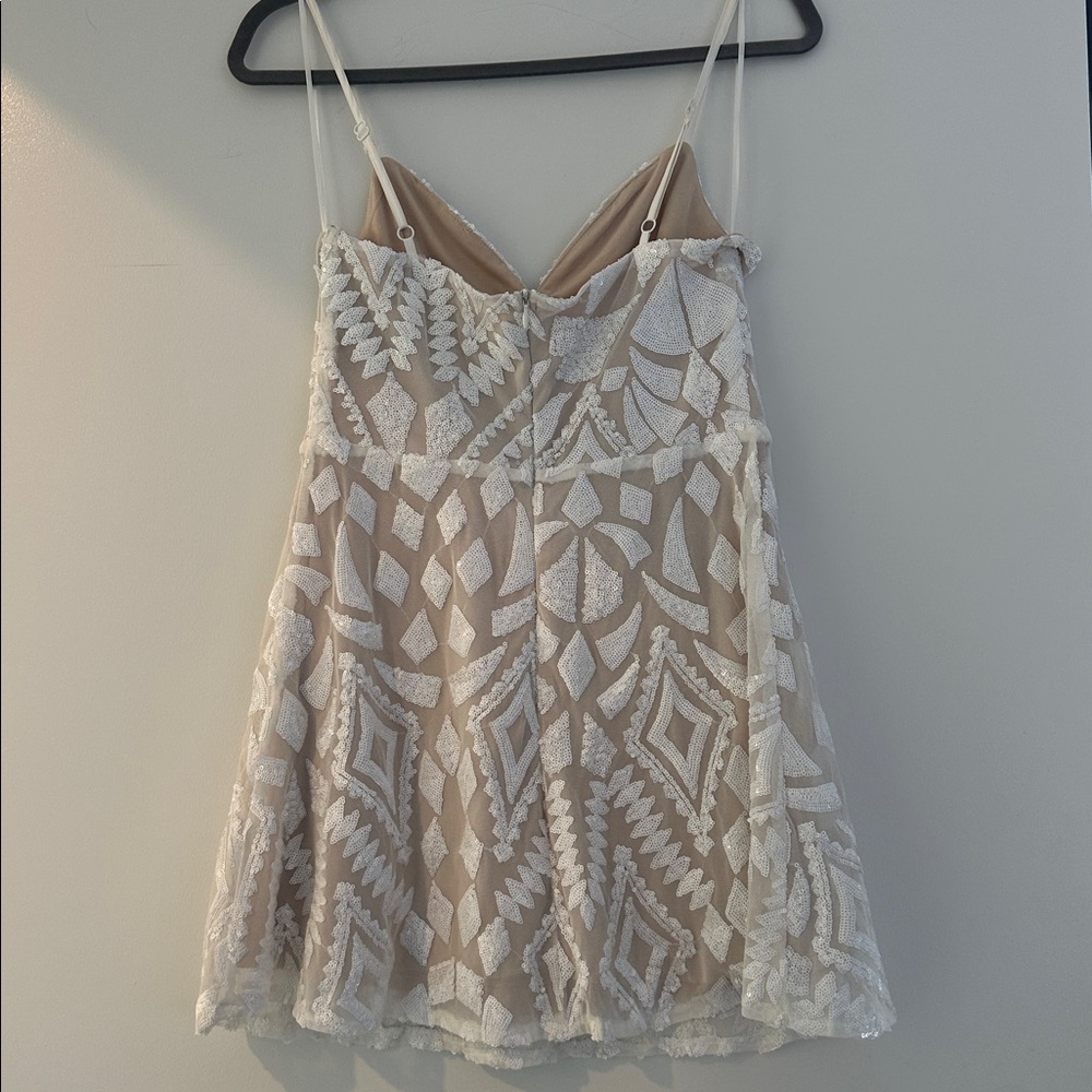 Superdown Sequin Tiff Midi Dress - Picture 6 of 6
